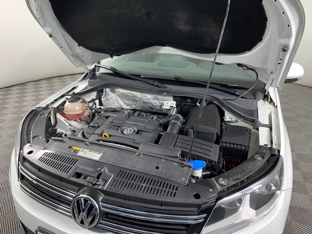 Volkswagen Tiguan, 2015 - Фото №10