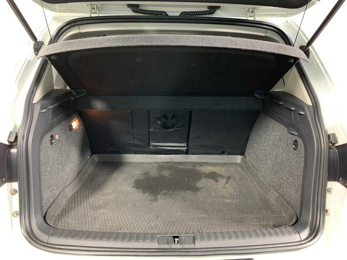 Volkswagen Tiguan, 2015 - Фото №19