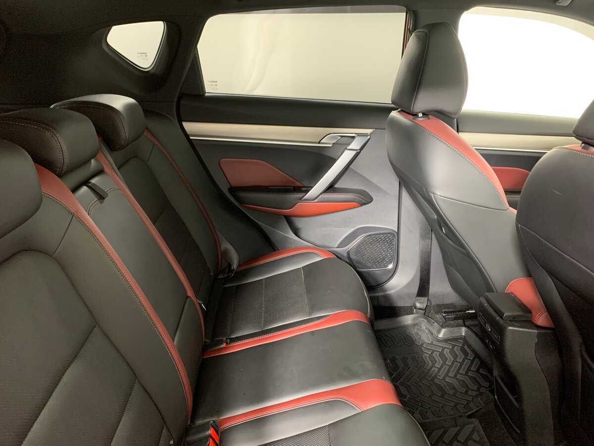 Geely Coolray, 2020 - Фото №17