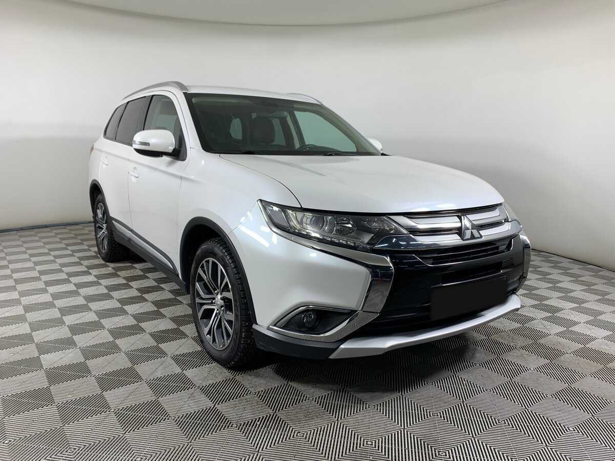 Mitsubishi Outlander, 2016 - Фото №2