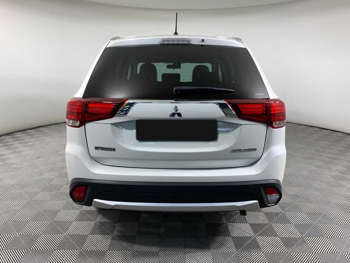 Mitsubishi Outlander, 2016 - Фото №5