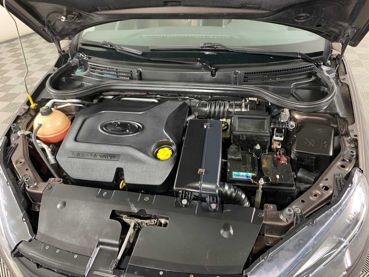 Lada (ВАЗ) Vesta SW, 2019 - Фото №10