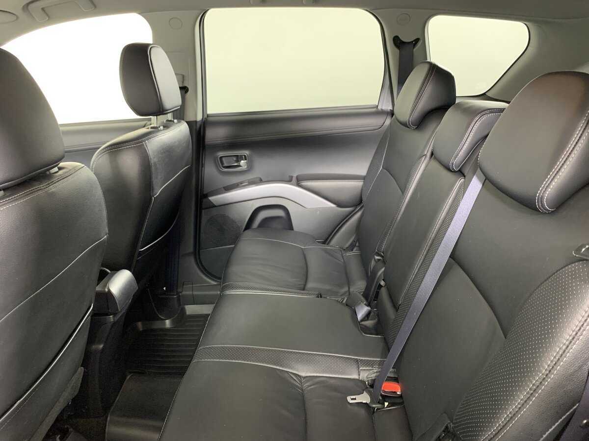 Mitsubishi Outlander, 2012 - Фото №18