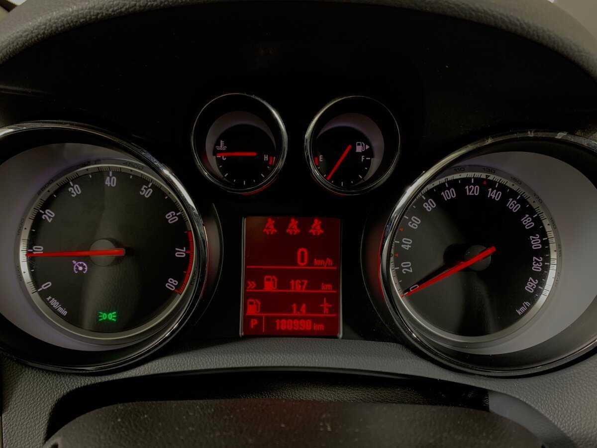 Opel Mokka, 2013 - Фото №14