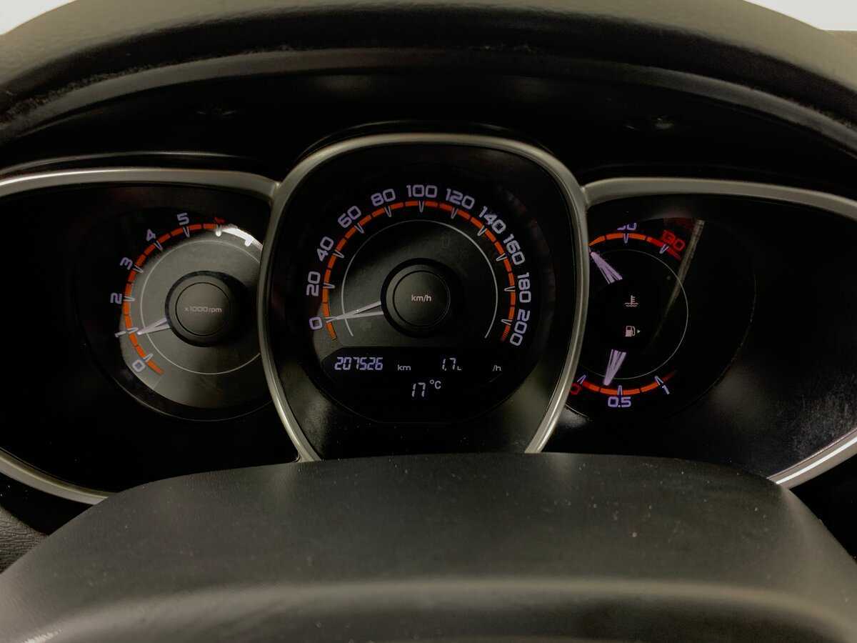 Lada (ВАЗ) Vesta SW Cross, 2017 - Фото №14