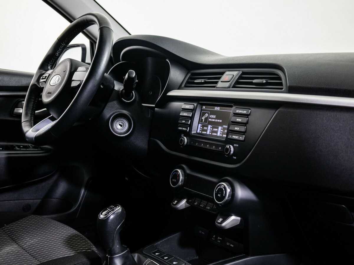 Kia Rio X-Line, 2020 - Фото №14