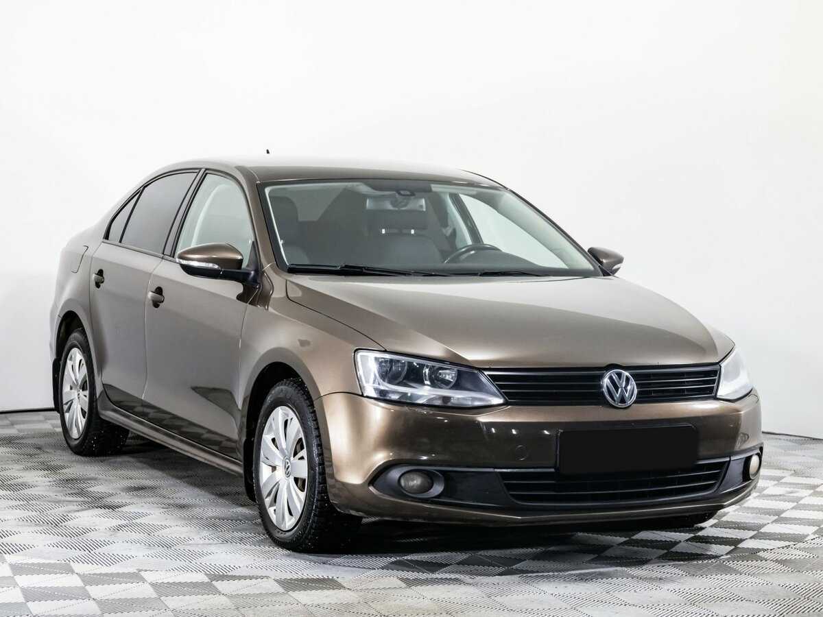Volkswagen Jetta, 2012 - Фото №2