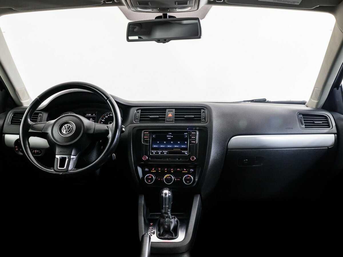 Volkswagen Jetta, 2012 - Фото №9