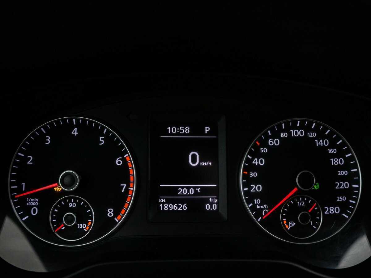 Volkswagen Jetta, 2012 - Фото №19