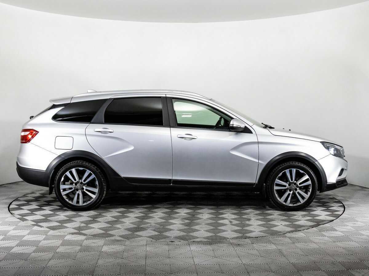 Lada (ВАЗ) Vesta SW, 2019 - Фото №3