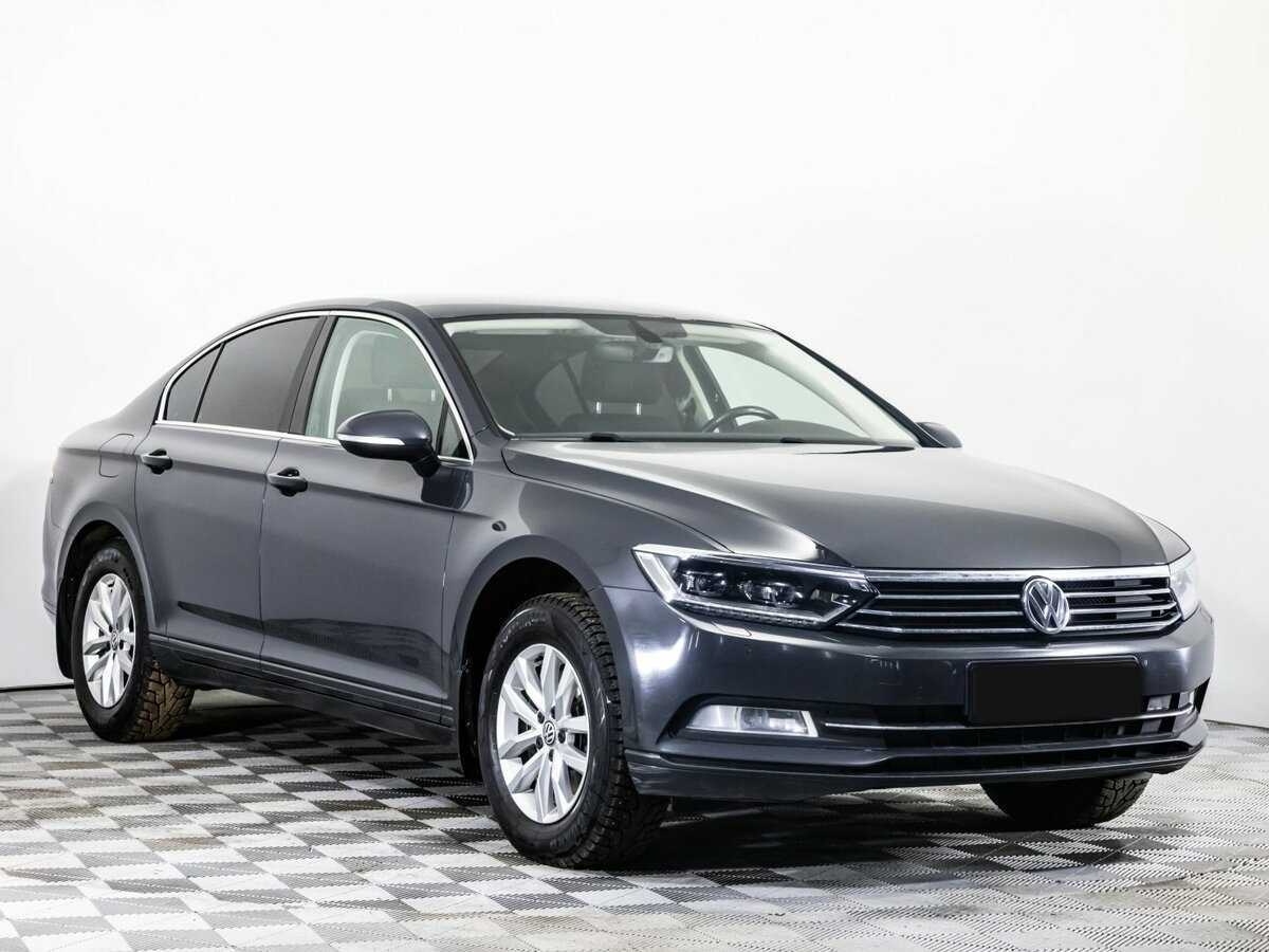 Volkswagen Passat, 2018 - Фото №2