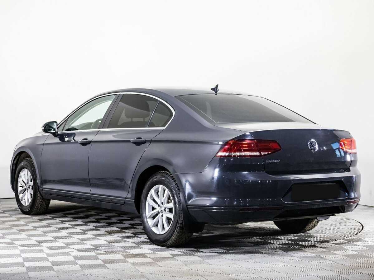 Volkswagen Passat, 2018 - Фото №5