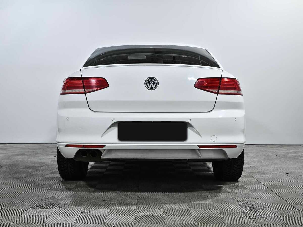 Volkswagen Passat, 2015 - Фото №4