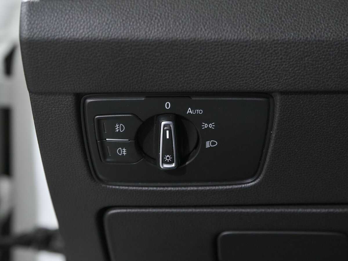 Volkswagen Passat, 2015 - Фото №12