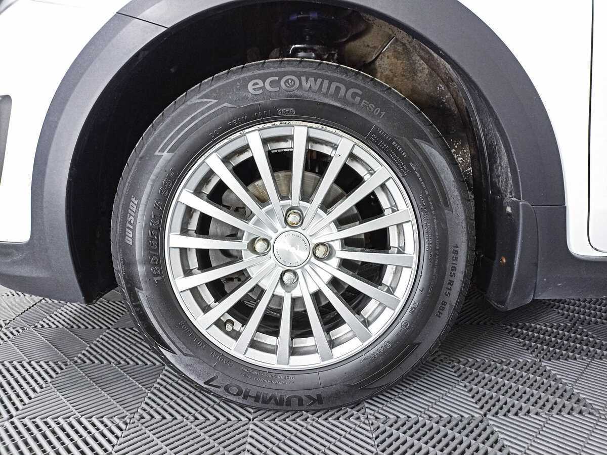 Kia Rio X-Line, 2018 - Фото №15