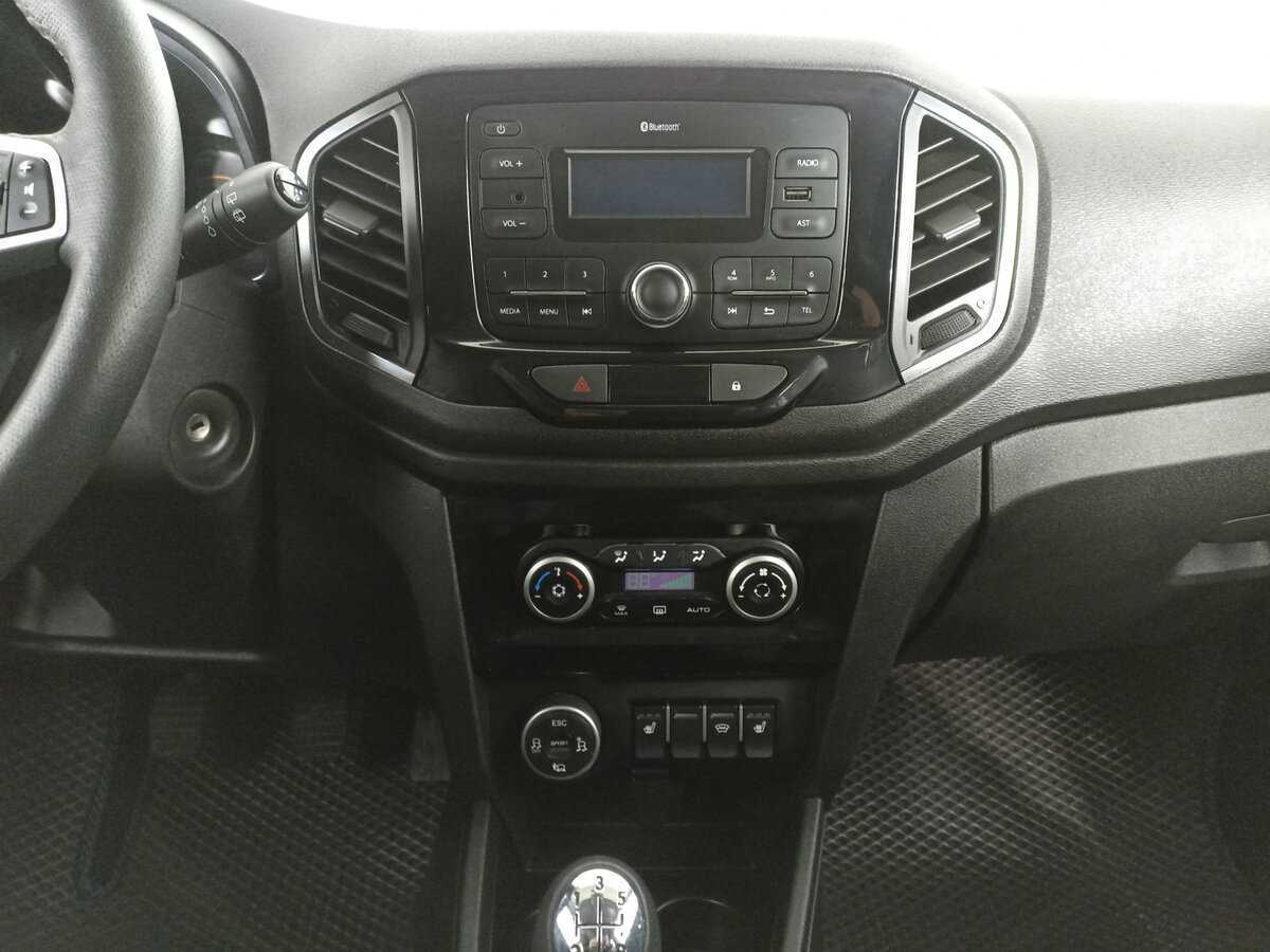 Lada (ВАЗ) XRAY, 2020 - Фото №13