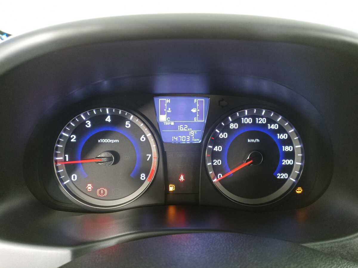 Hyundai Solaris, 2015 - Фото №12