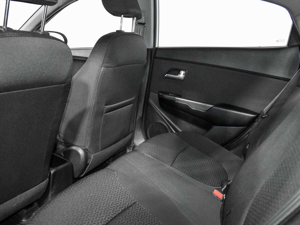 Kia Rio, 2016 - Фото №16