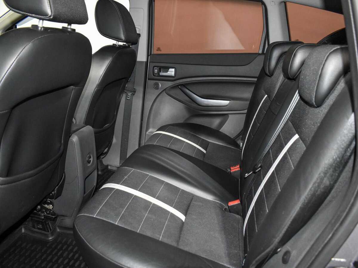 Ford Kuga, 2012 - Фото №11