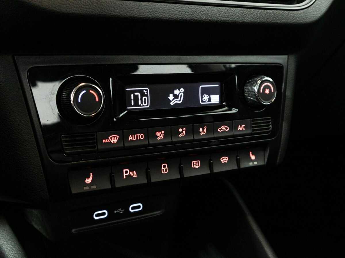 Volkswagen Polo, 2020 - Фото №16