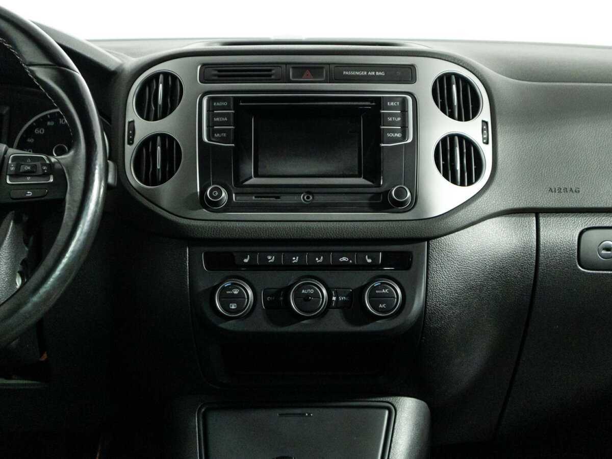 Volkswagen Tiguan, 2015 - Фото №13