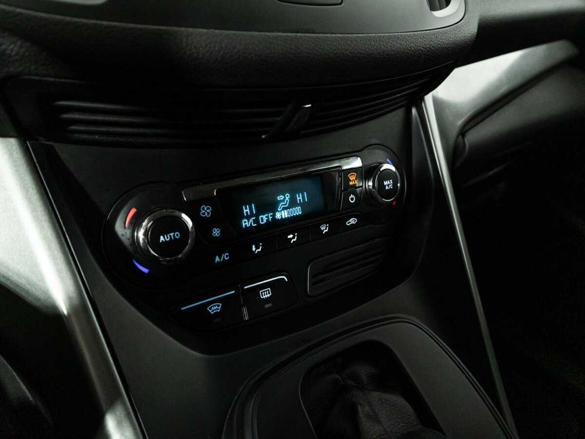 Ford Kuga, 2015 - Фото №16