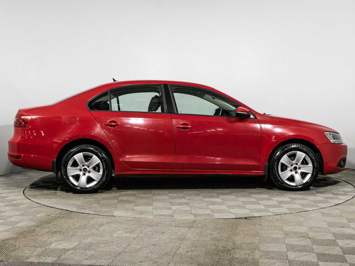 Volkswagen Jetta, 2012 - Фото №3