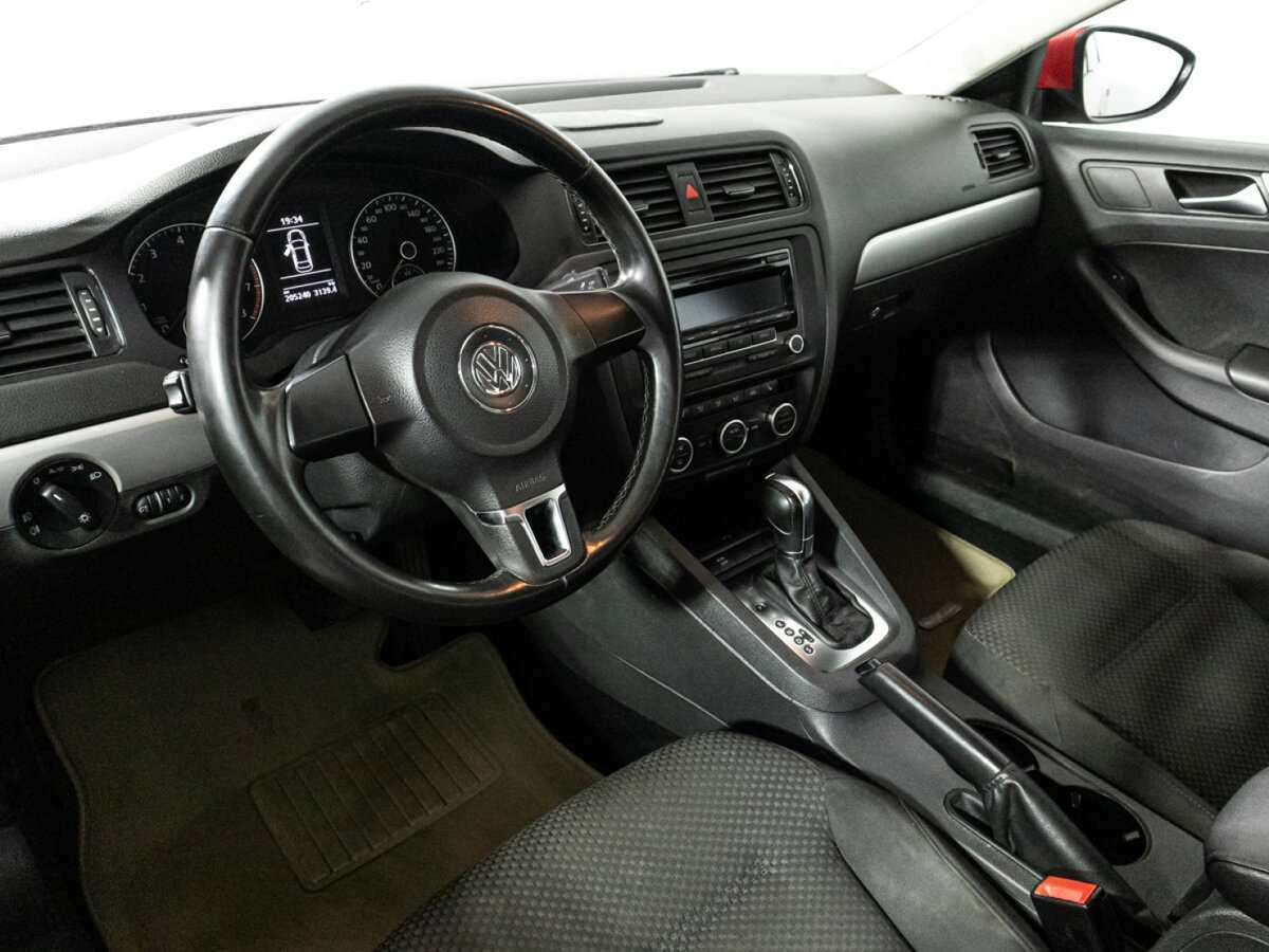 Volkswagen Jetta, 2012 - Фото №10