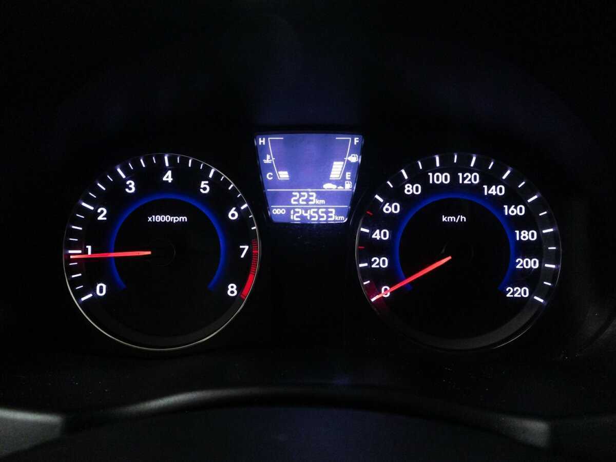 Hyundai Solaris, 2013 - Фото №11