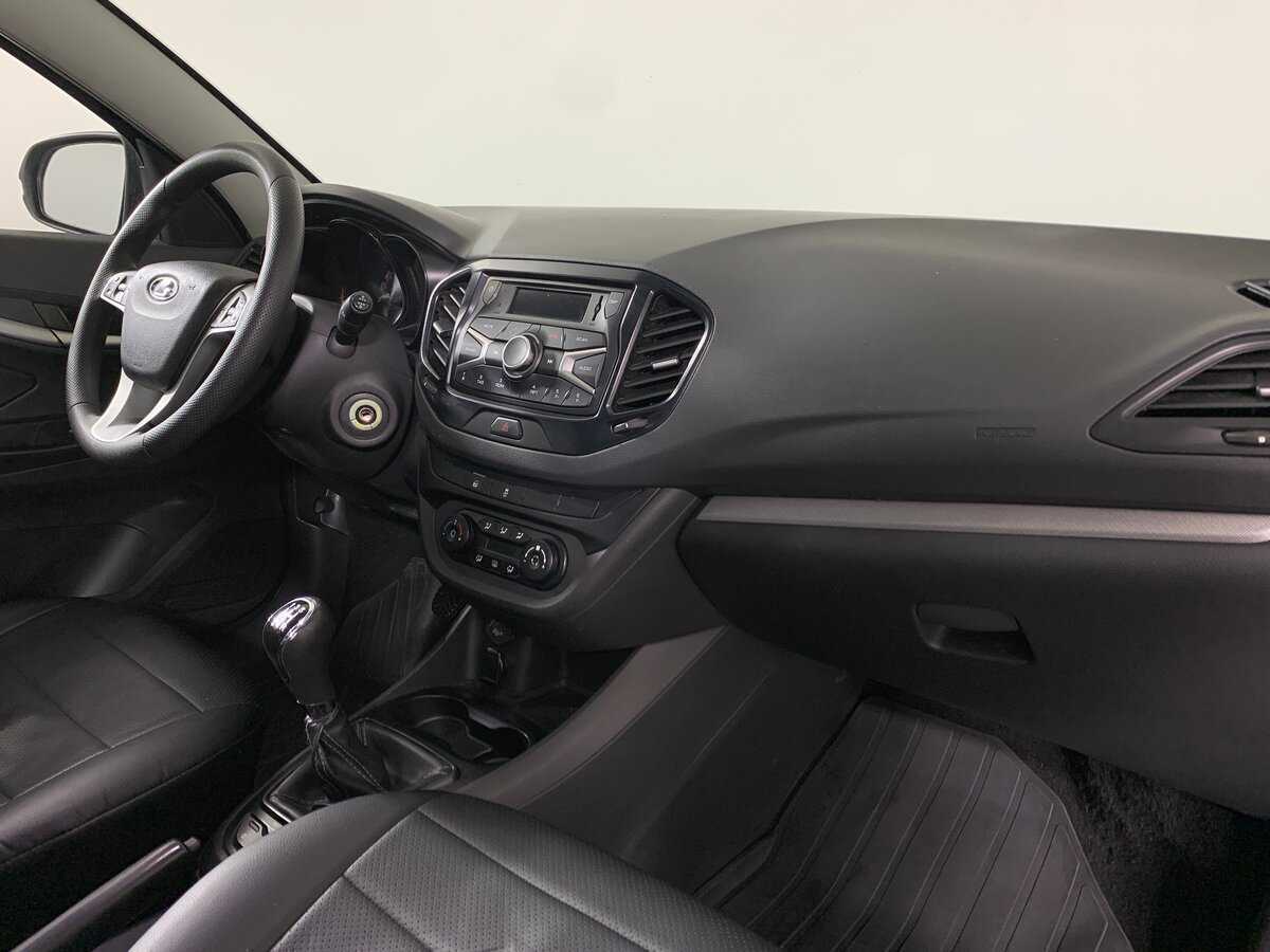 Lada (ВАЗ) Vesta SW, 2018 - Фото №13