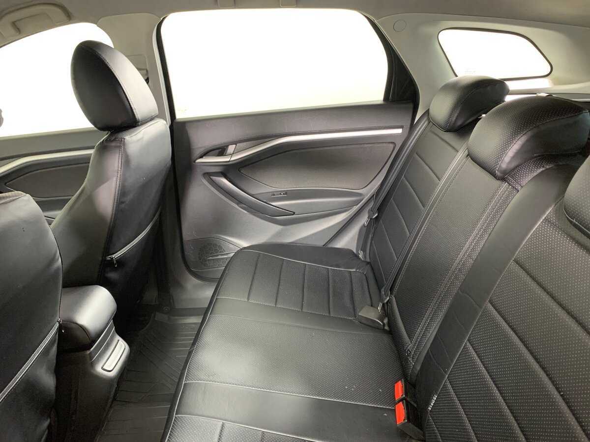 Lada (ВАЗ) Vesta SW, 2018 - Фото №18