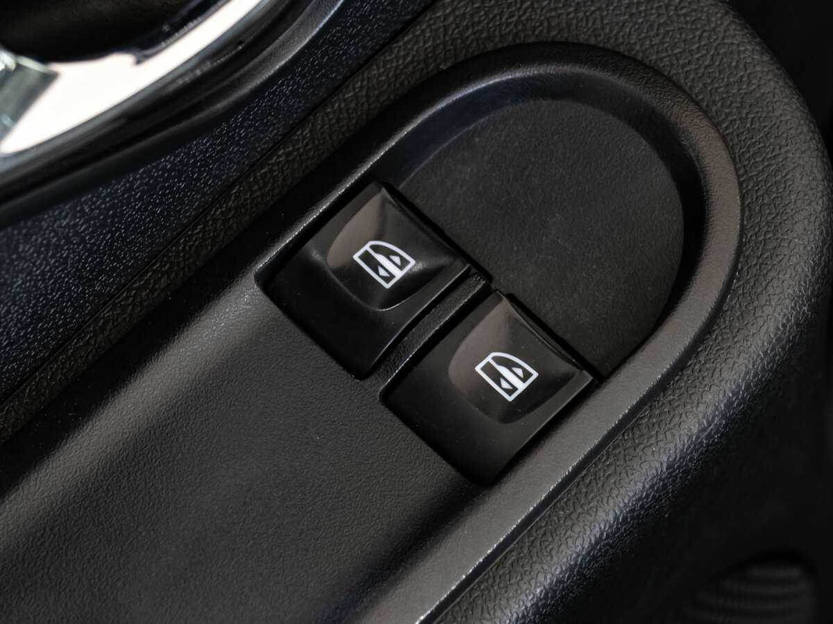 Nissan Terrano, 2018 - Фото №14