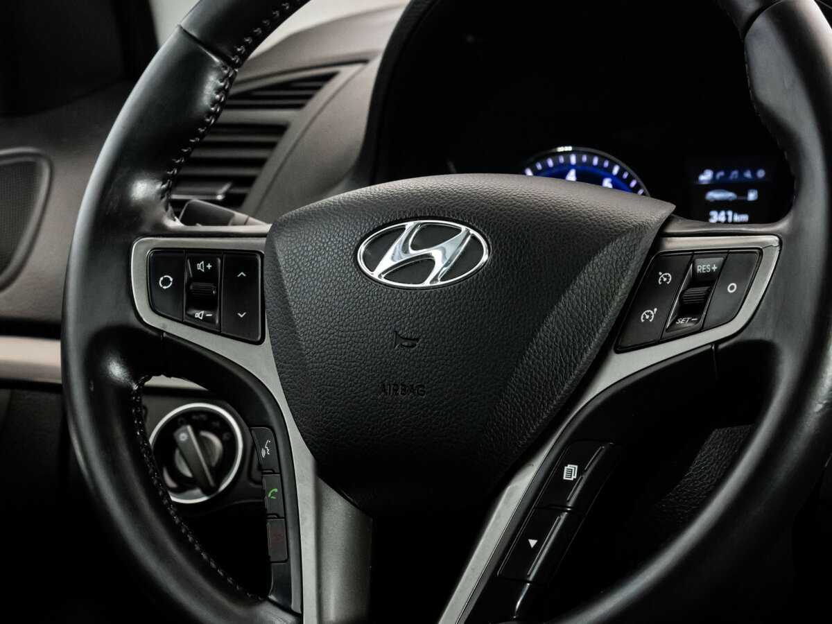 Hyundai i40, 2015 - Фото №9