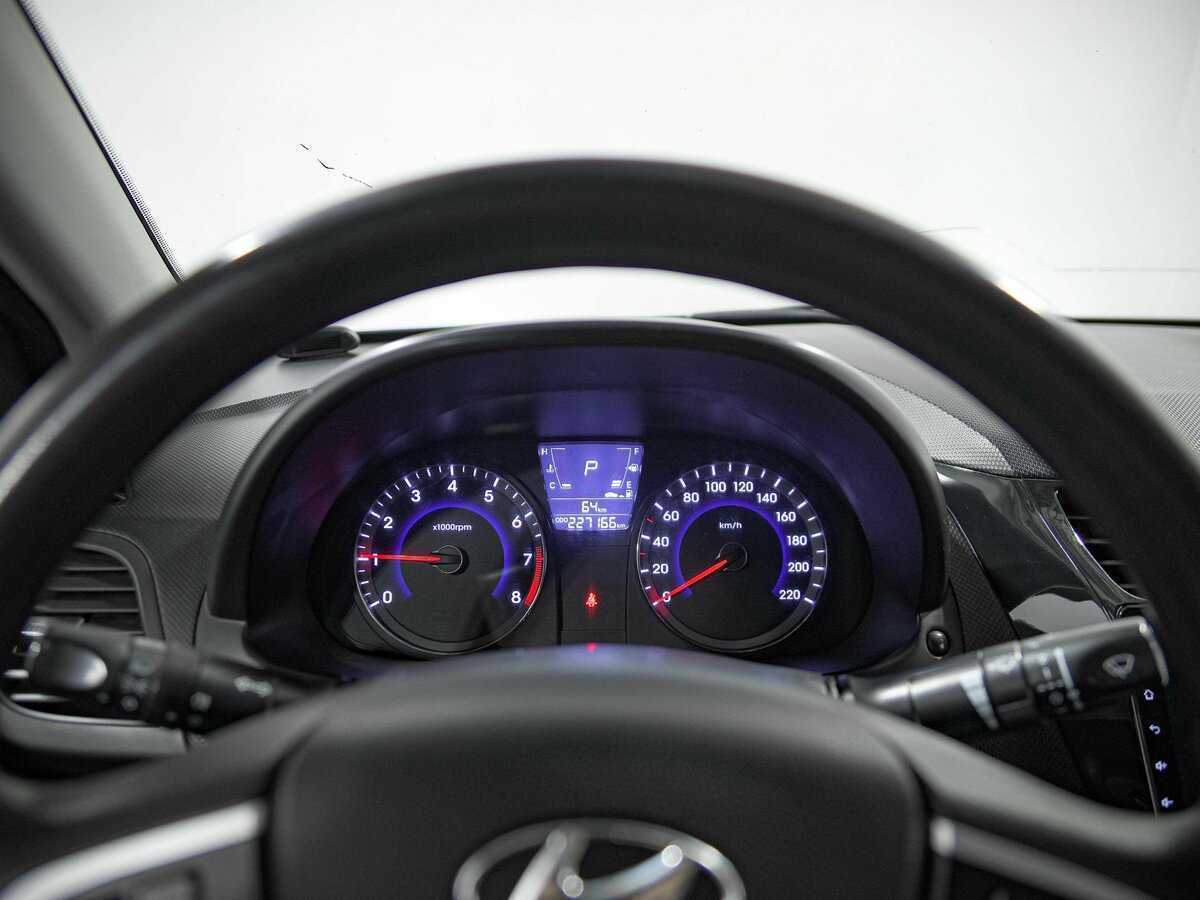 Hyundai Solaris, 2012 - Фото №5