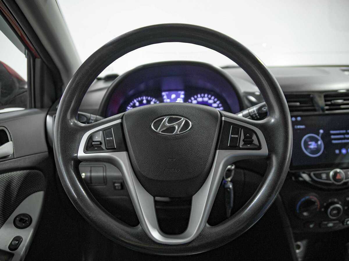 Hyundai Solaris, 2012 - Фото №6