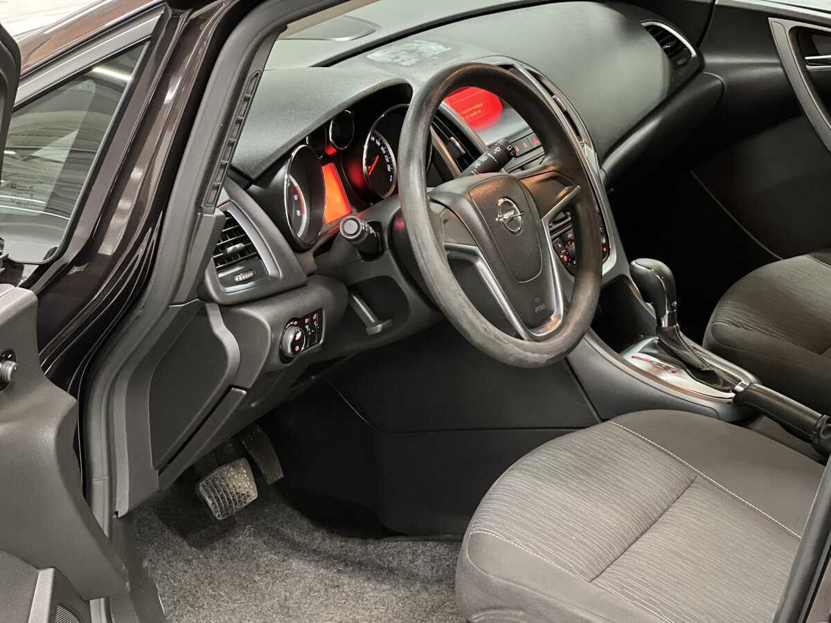 Opel Astra, 2013 - Фото №15