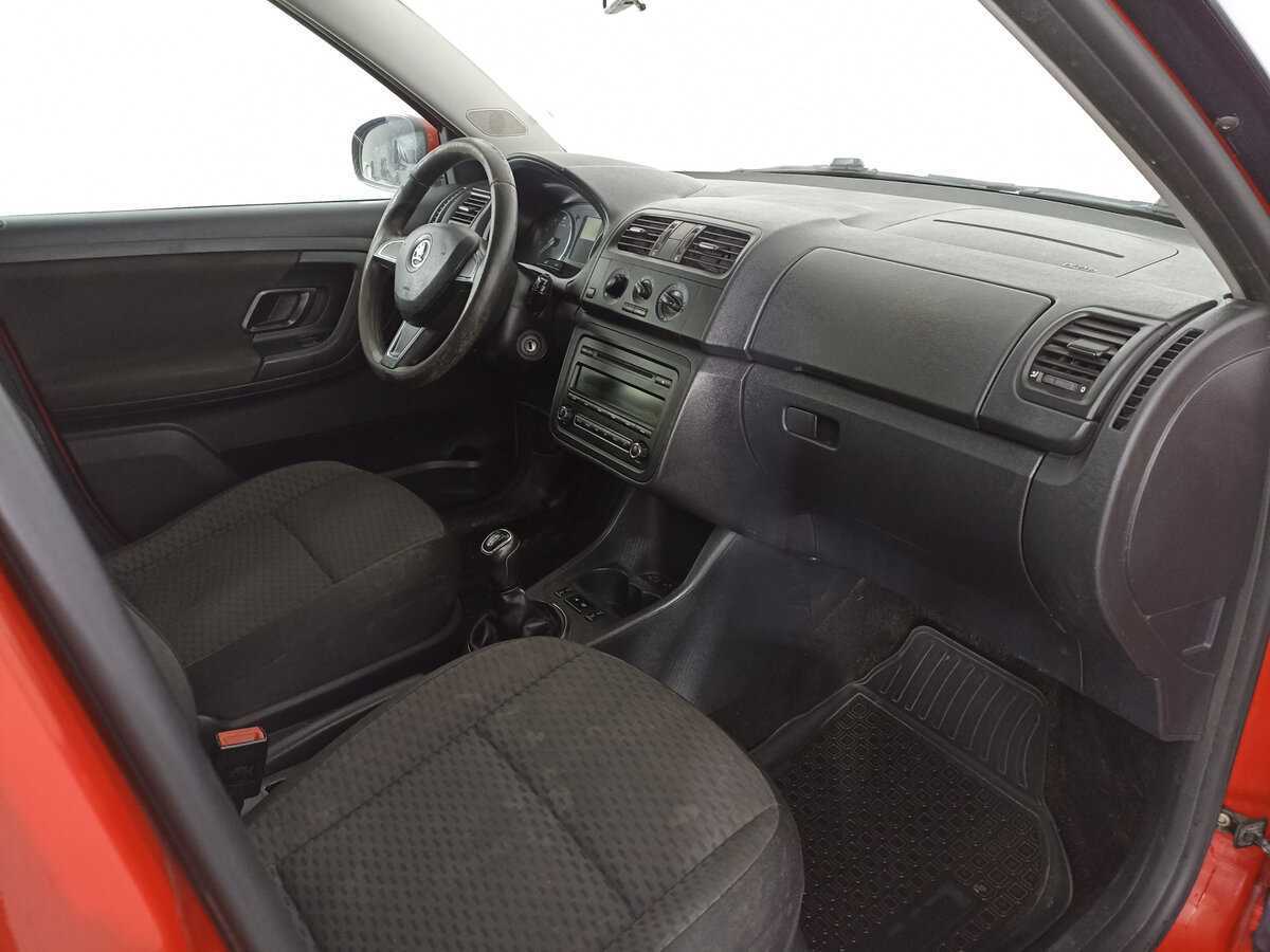Skoda Fabia, 2014 - Фото №10