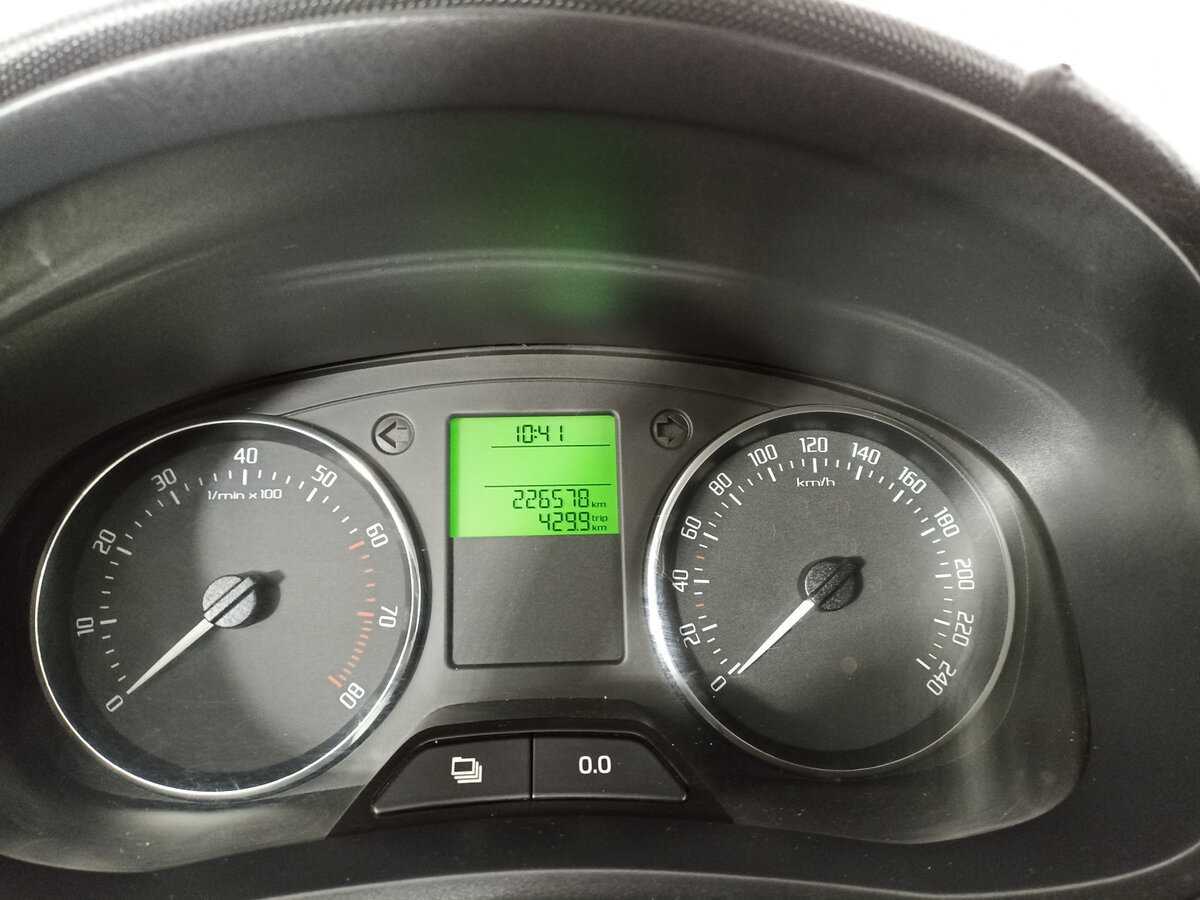 Skoda Fabia, 2014 - Фото №12