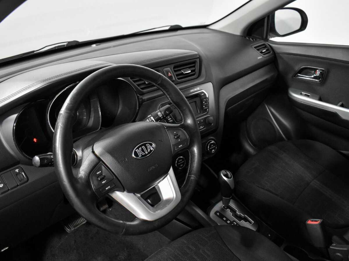 Kia Rio 4-speed, 2013 - Фото №8