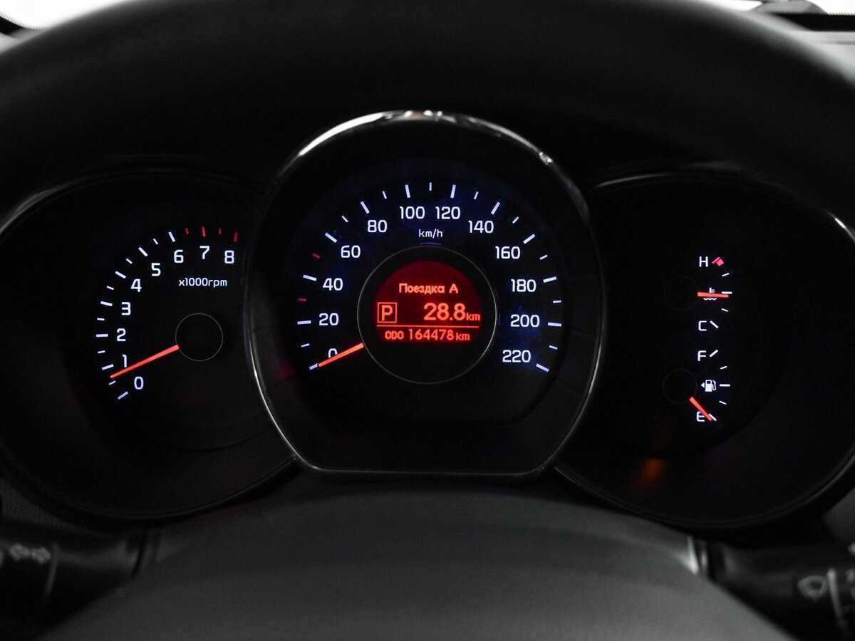 Kia Rio 4-speed, 2013 - Фото №17