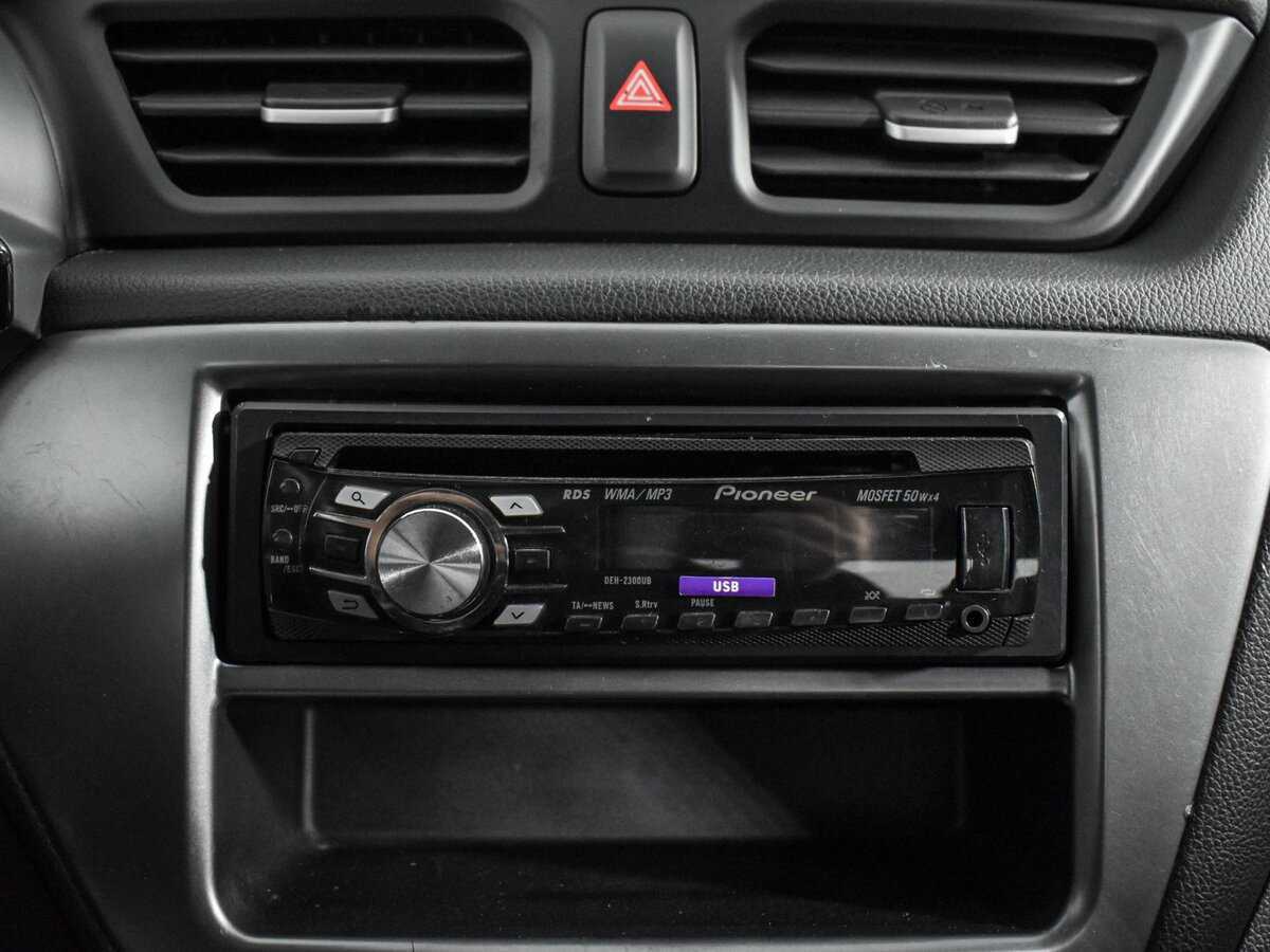 Kia Rio, 2012 - Фото №12