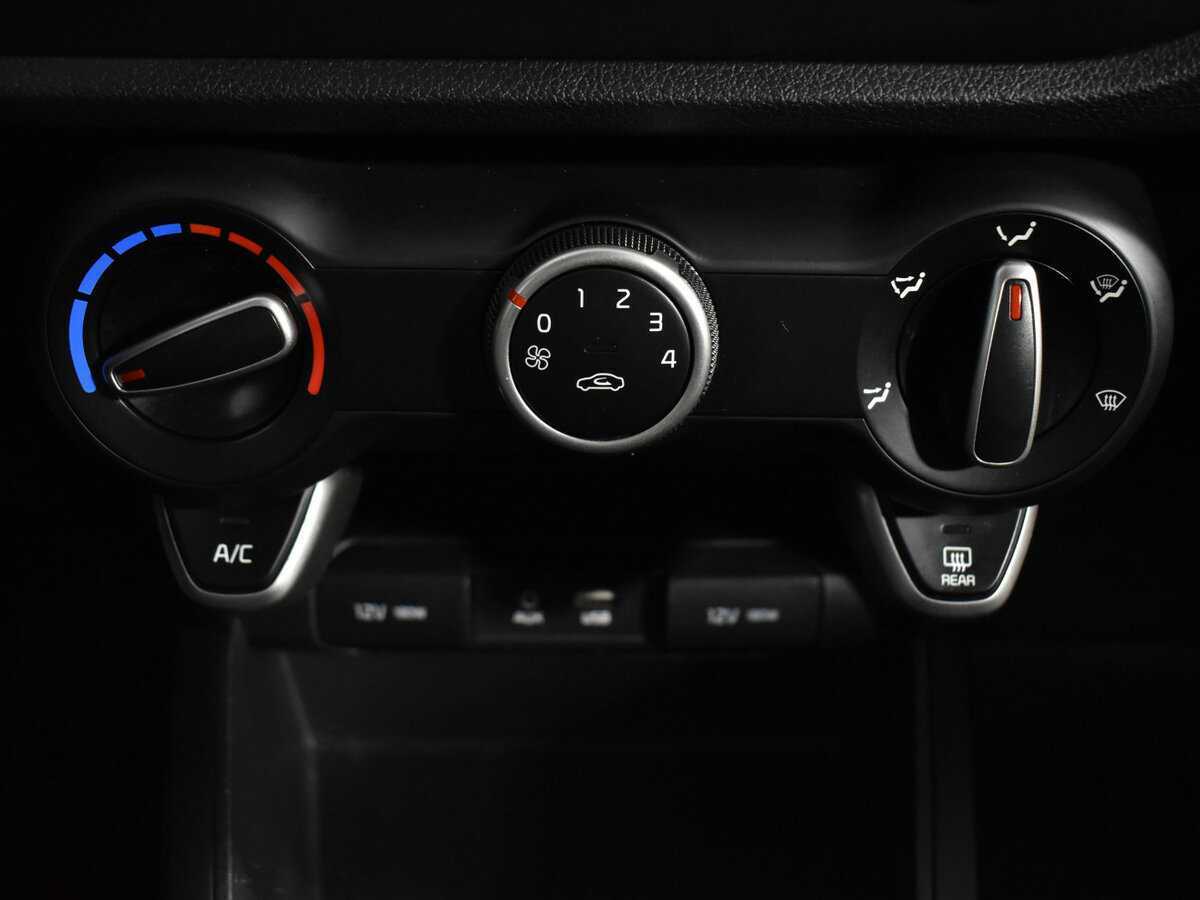 Kia Rio, 2017 - Фото №18