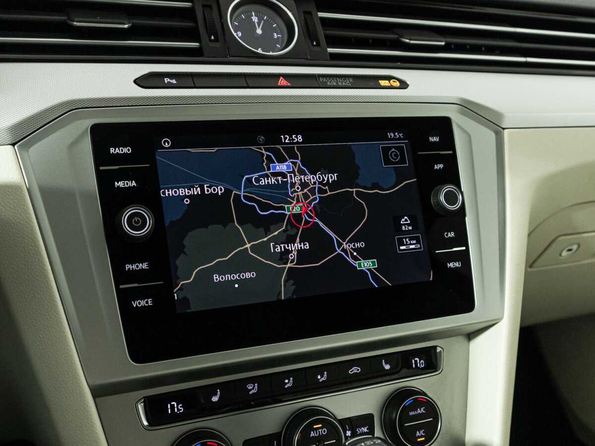 Volkswagen Passat, 2018 - Фото №18