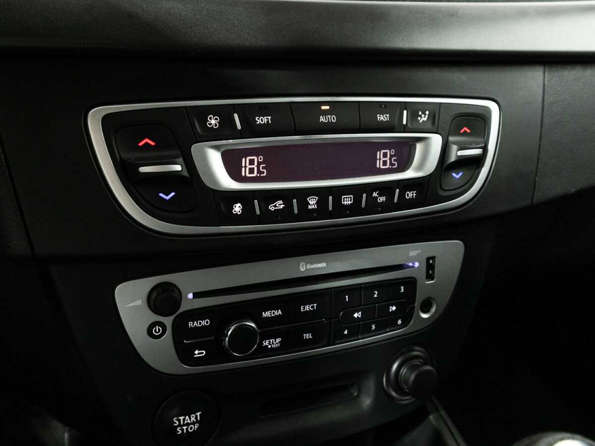 Renault Megane, 2013 - Фото №14