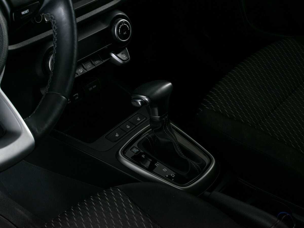 Kia Rio X-Line, 2018 - Фото №12