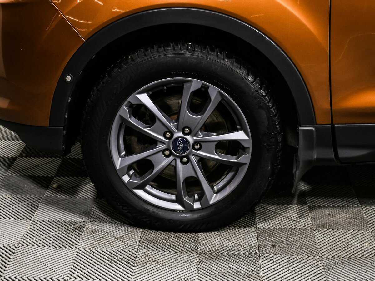 Ford Kuga, 2013 - Фото №13