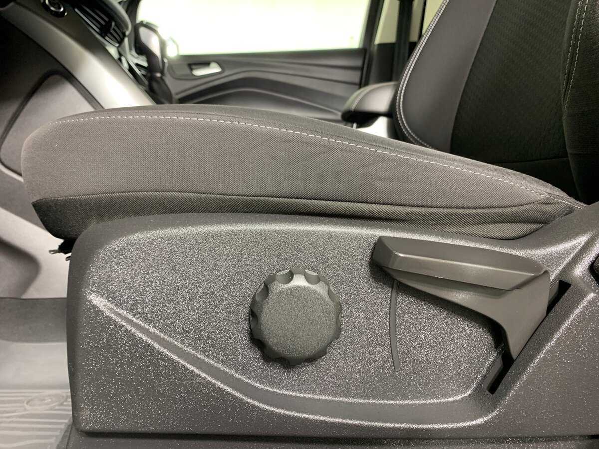 Ford Kuga, 2017 - Фото №16