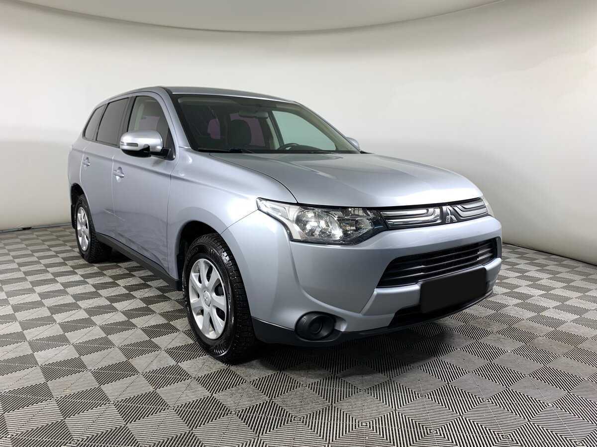 Mitsubishi Outlander, 2013 - Фото №2