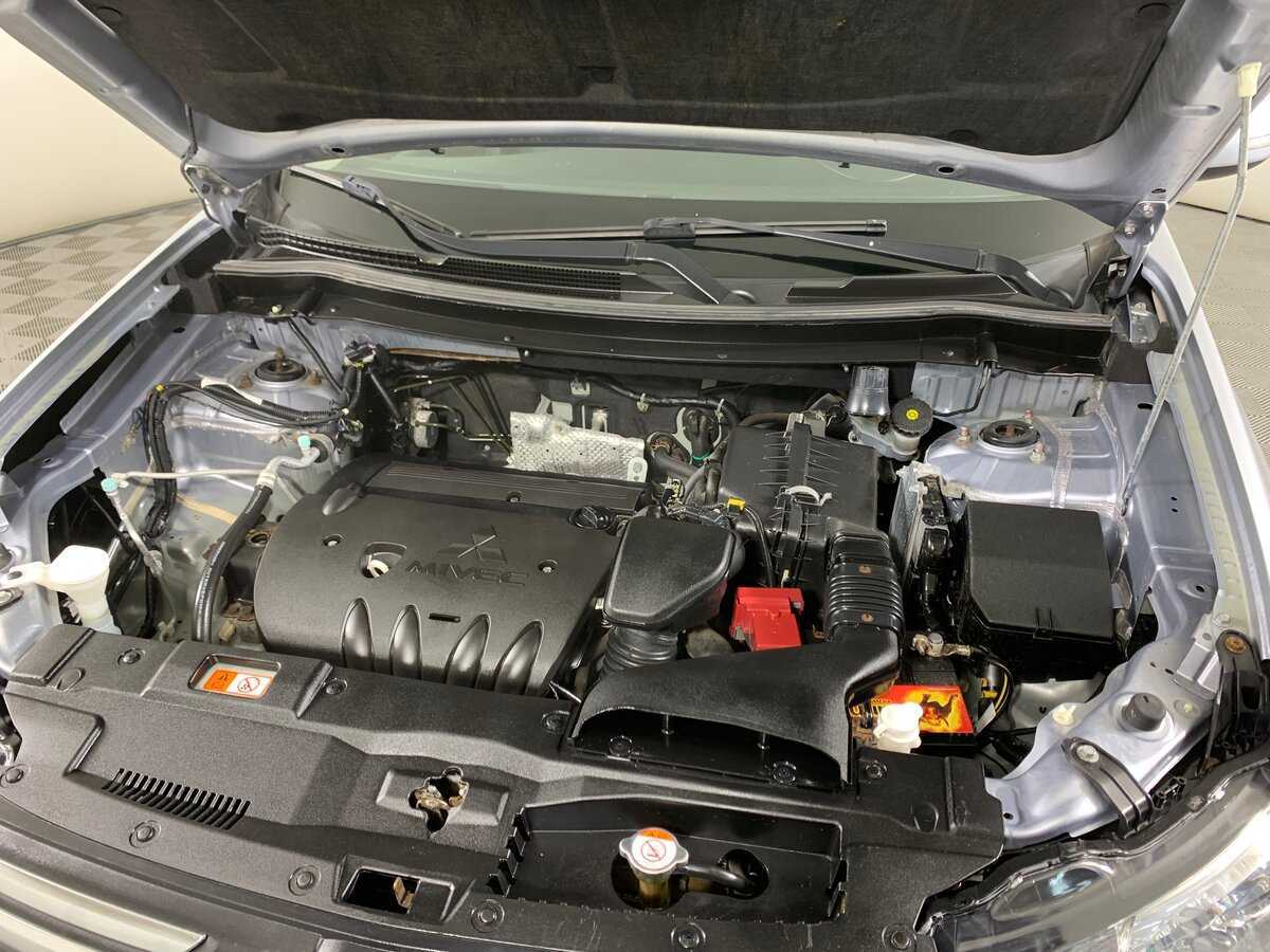 Mitsubishi Outlander, 2013 - Фото №10