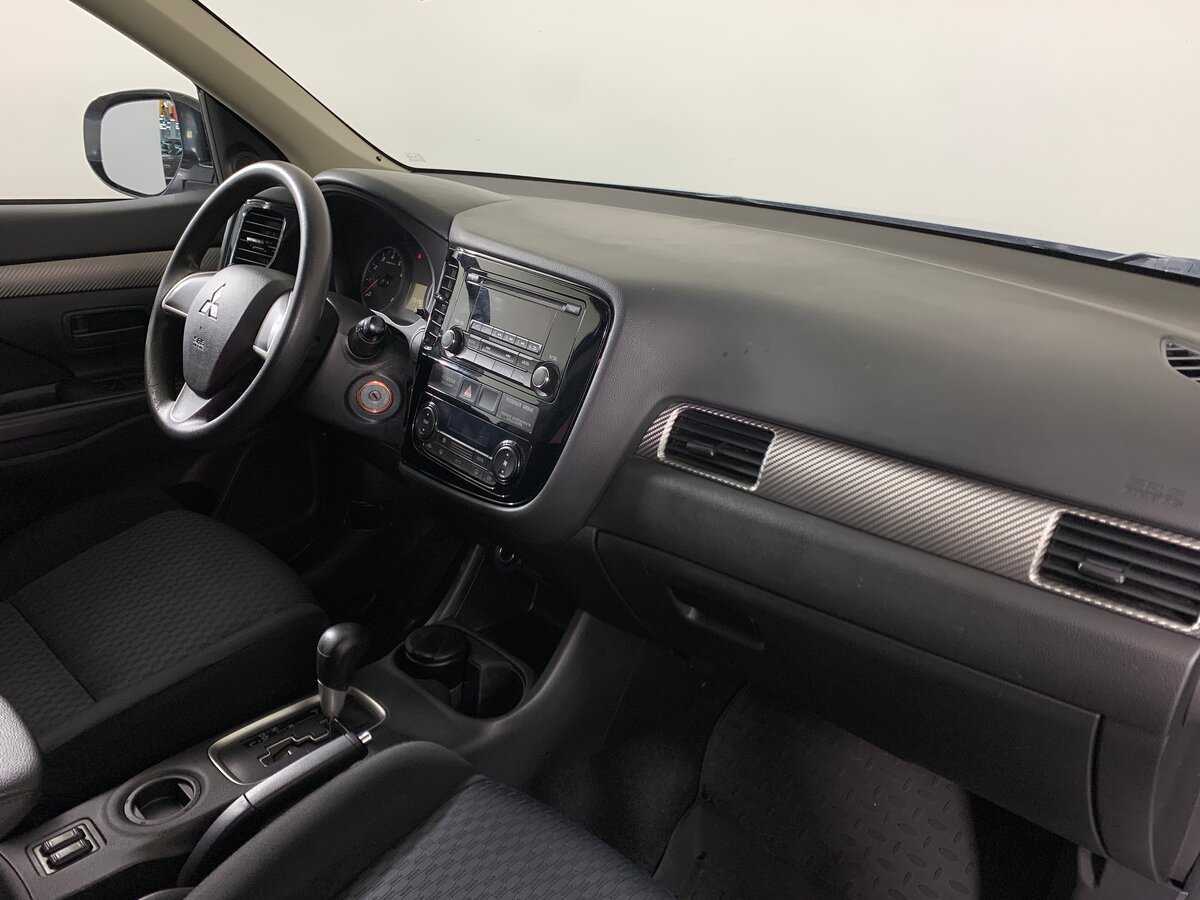 Mitsubishi Outlander, 2013 - Фото №13